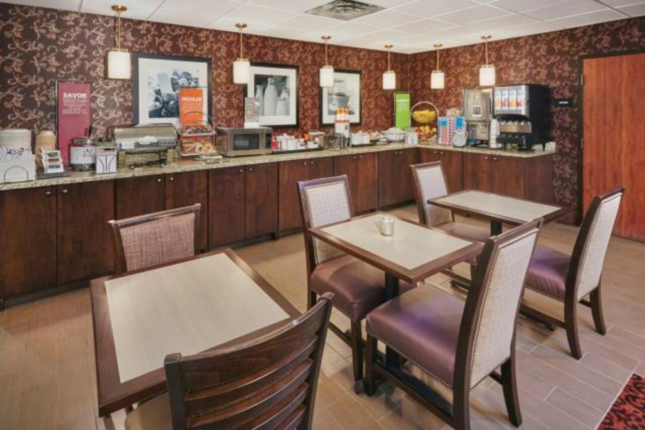Hampton Inn East Peoria Eksteriør billede